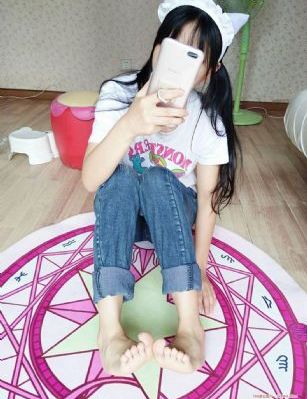 XXXX娇小_超清免费电视剧